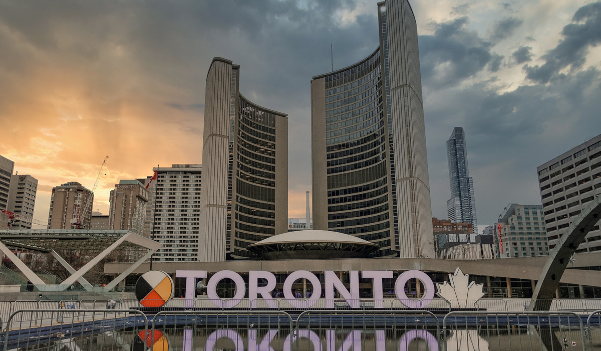 Toronto du lịch Canada