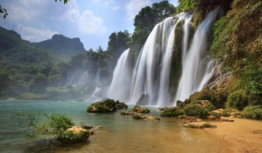 Tour Đông Bắc Hà Giang Thác Bản Giốc hùng vĩ